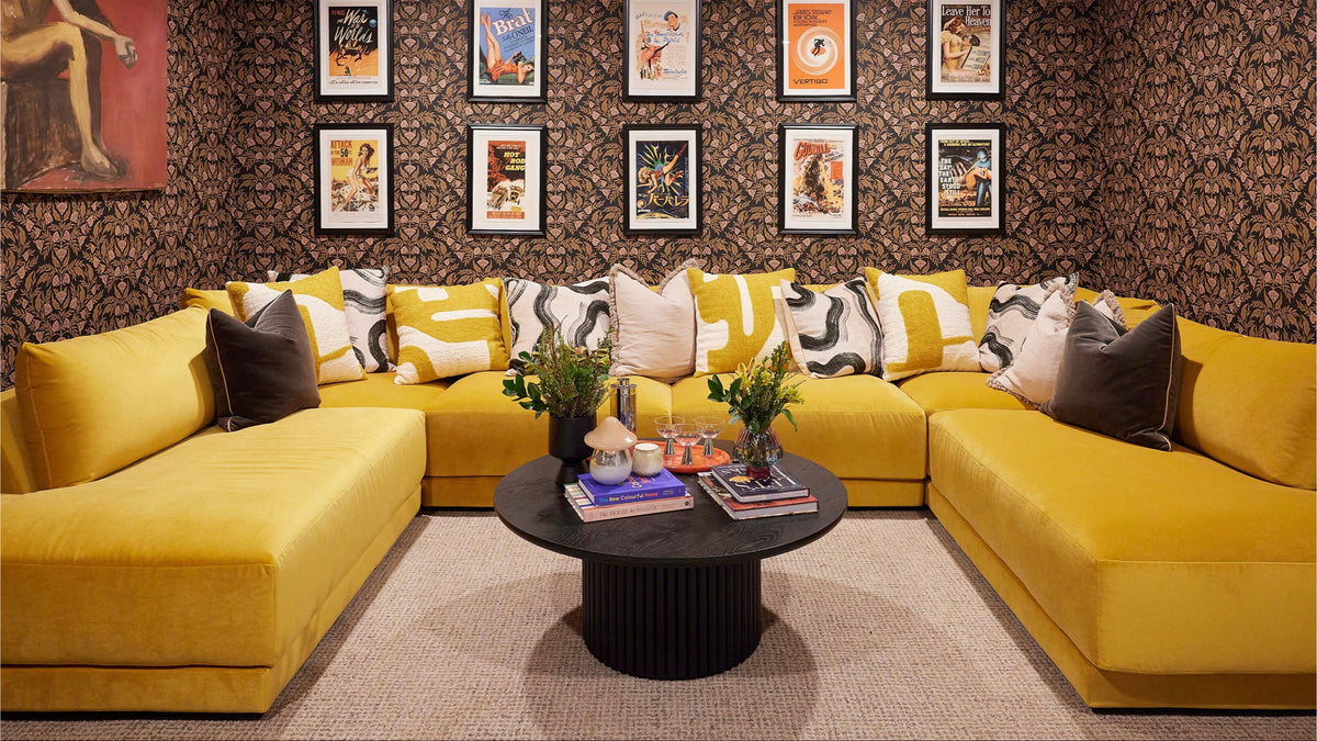 Neutral vs Bold Couch Colors: Pros, Cons & Style Tips – BenchMade Modern